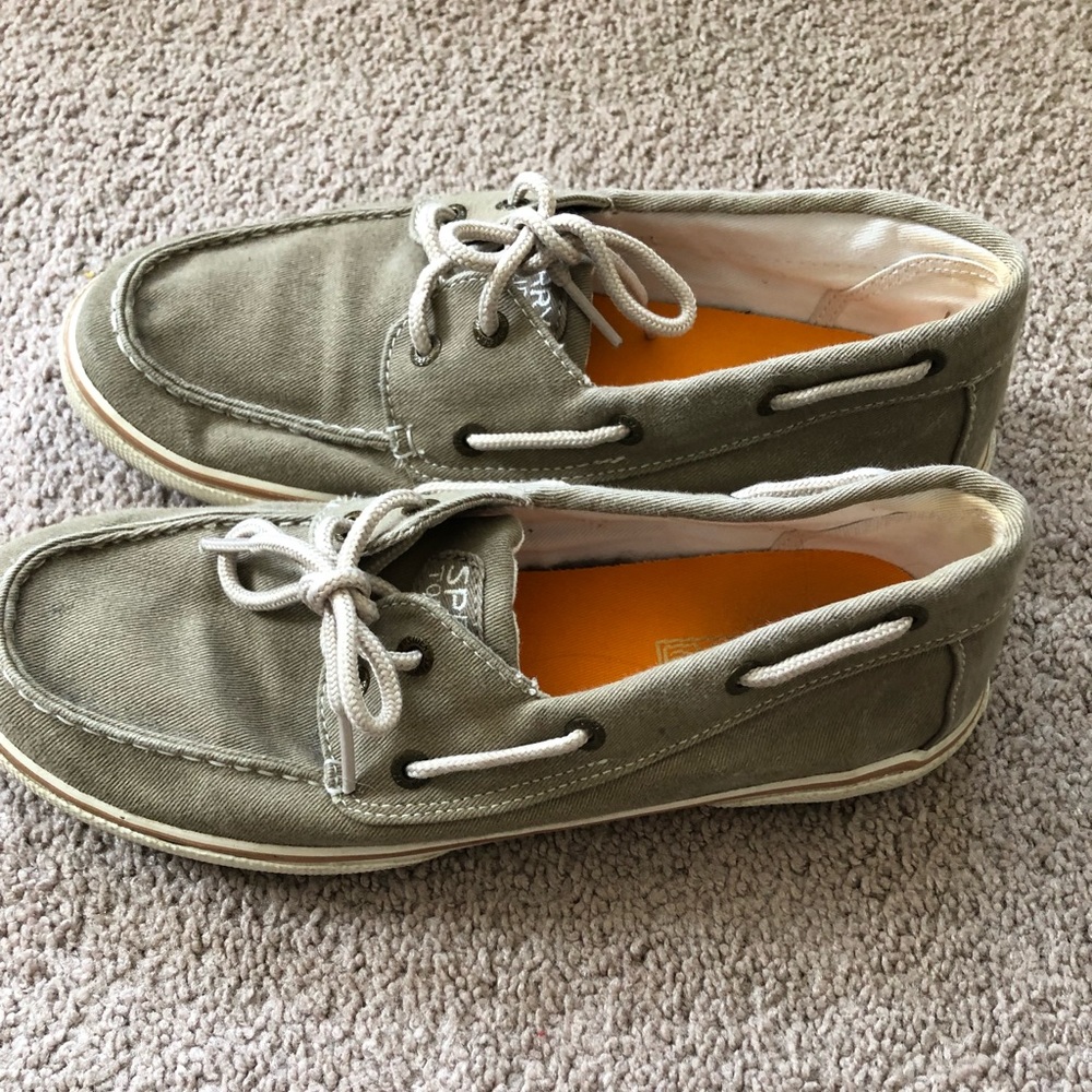 Sperry shoes size 4.5